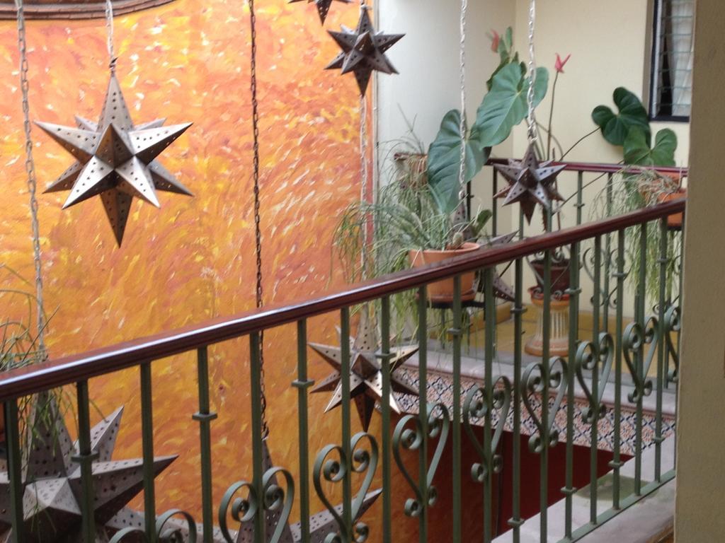 Hostal Casa Castillo Μορέλια Εξωτερικό φωτογραφία
