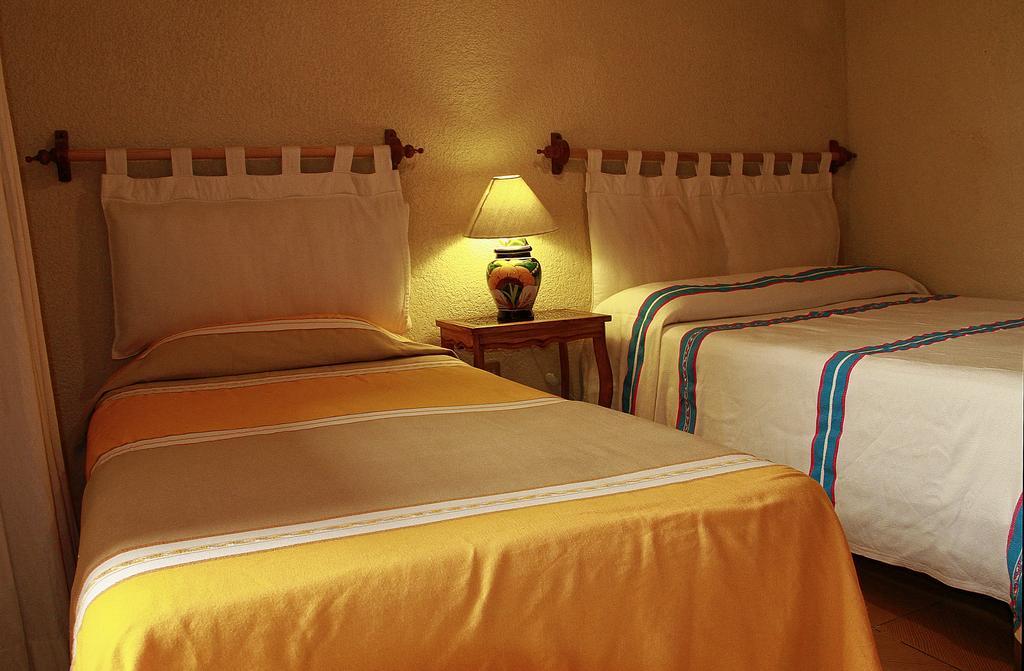 Hostal Casa Castillo Μορέλια Εξωτερικό φωτογραφία